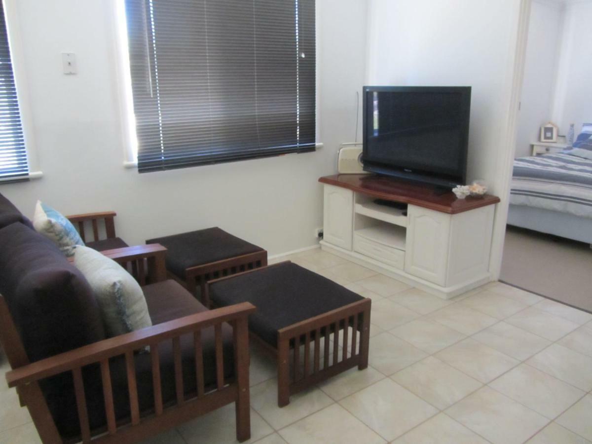 Salty Shack Lancelin- Two Bedroom Екстер'єр фото